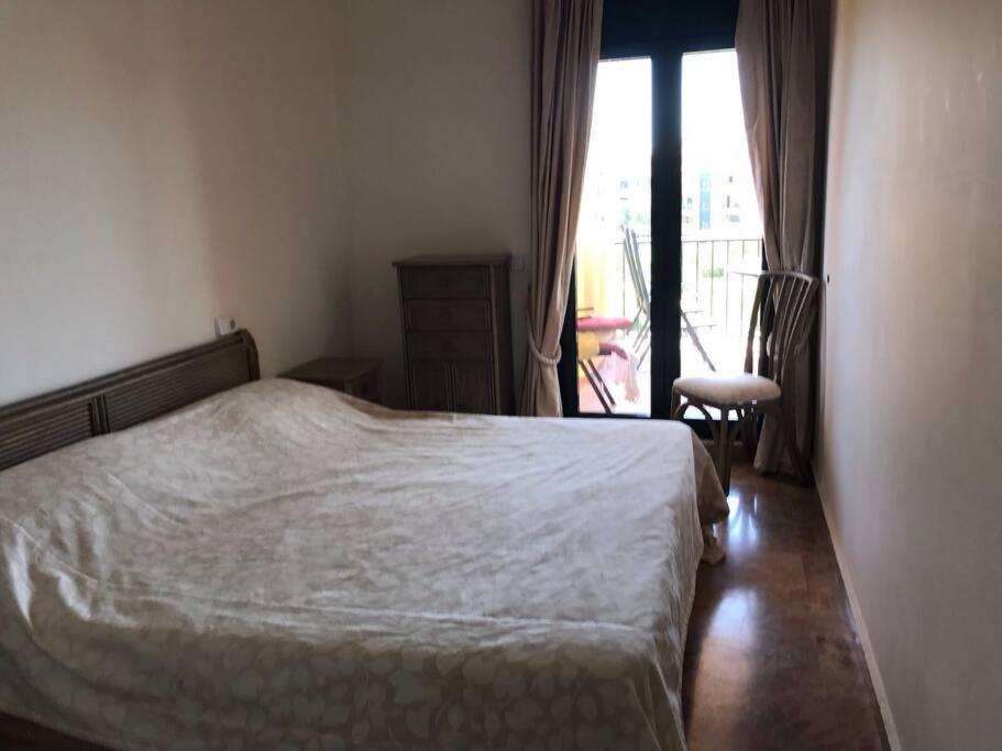 Holiday San Pedro Beachside - Almendros Apartment